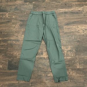 COS ELASTICATED TAPERED TWILL PANTS IN GREEN